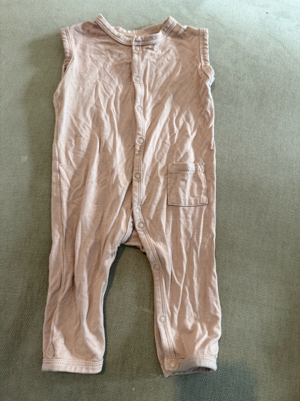 Kyte BABY Sleeveless Snap-Front One-Piece in Soft Pink/tan